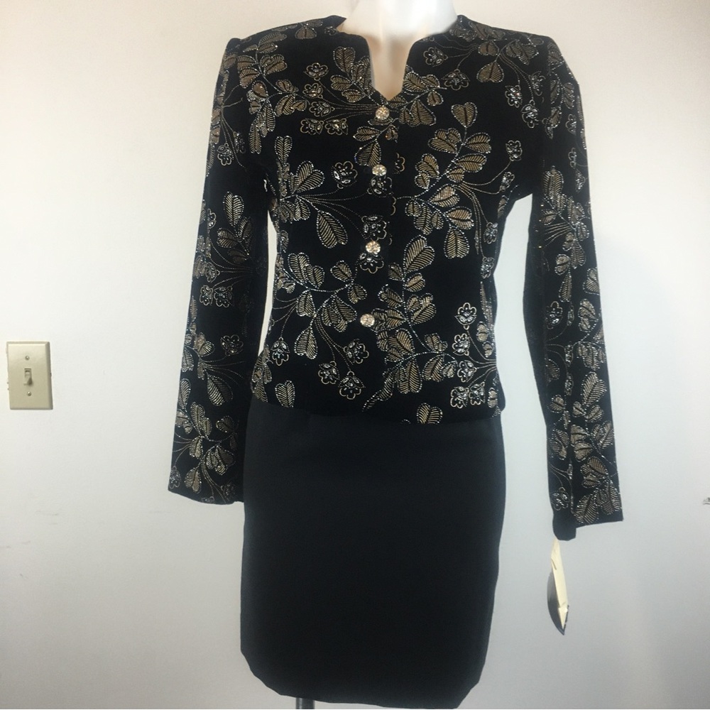 Norton McNaughton Women's Black Floral Metallic Silver Blazer Jacket Sz 4P